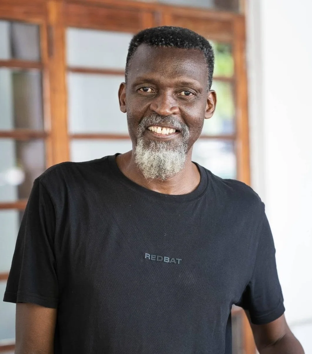 Sérgio Zimba prepara lançamento de três obras emblemáticas em Maputo