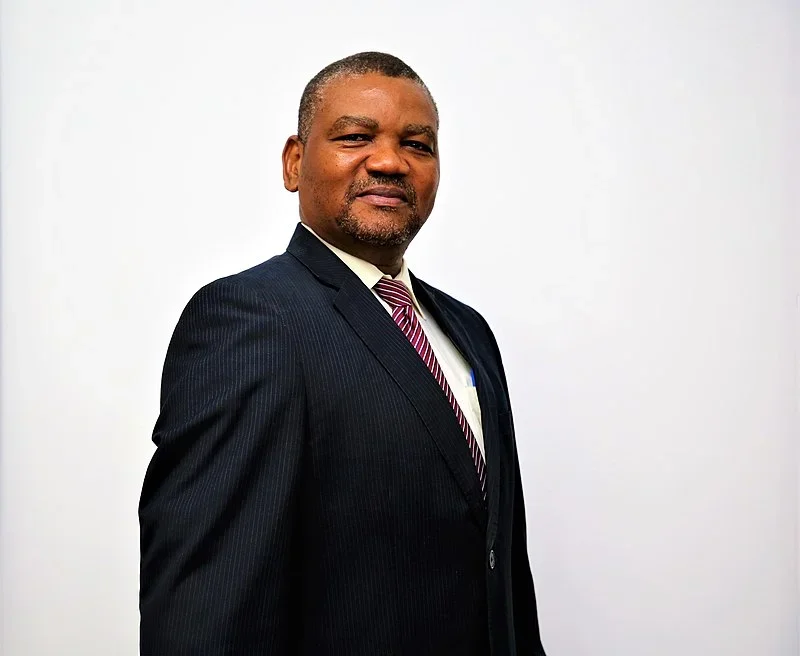 Obra “A febre do batuque”, de Hélder Muteia é semifinalista da edição 2023 do prémio Oceanos