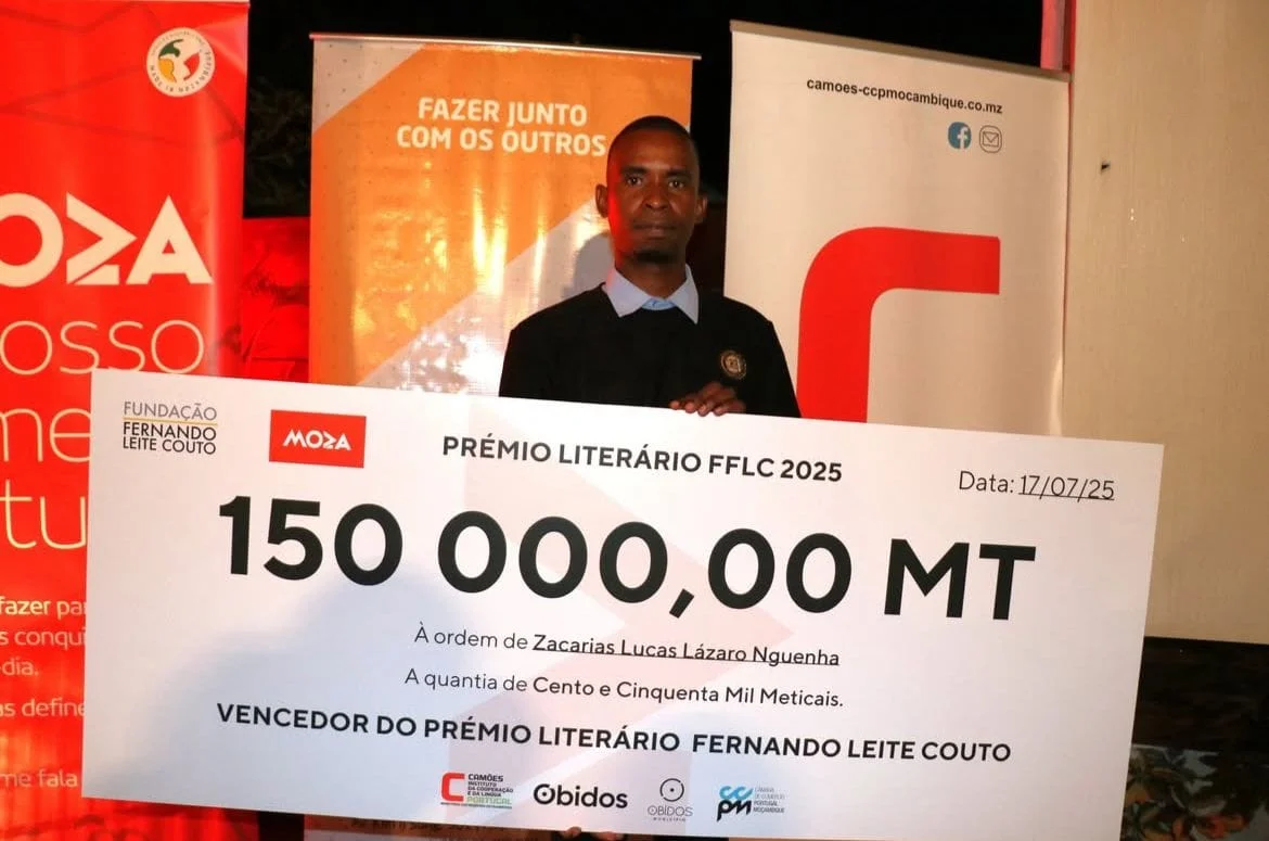 Zacarias Lucas Lázaro Nguenha vence 7.ª edição do Prémio Literário Fernando Leite Couto
