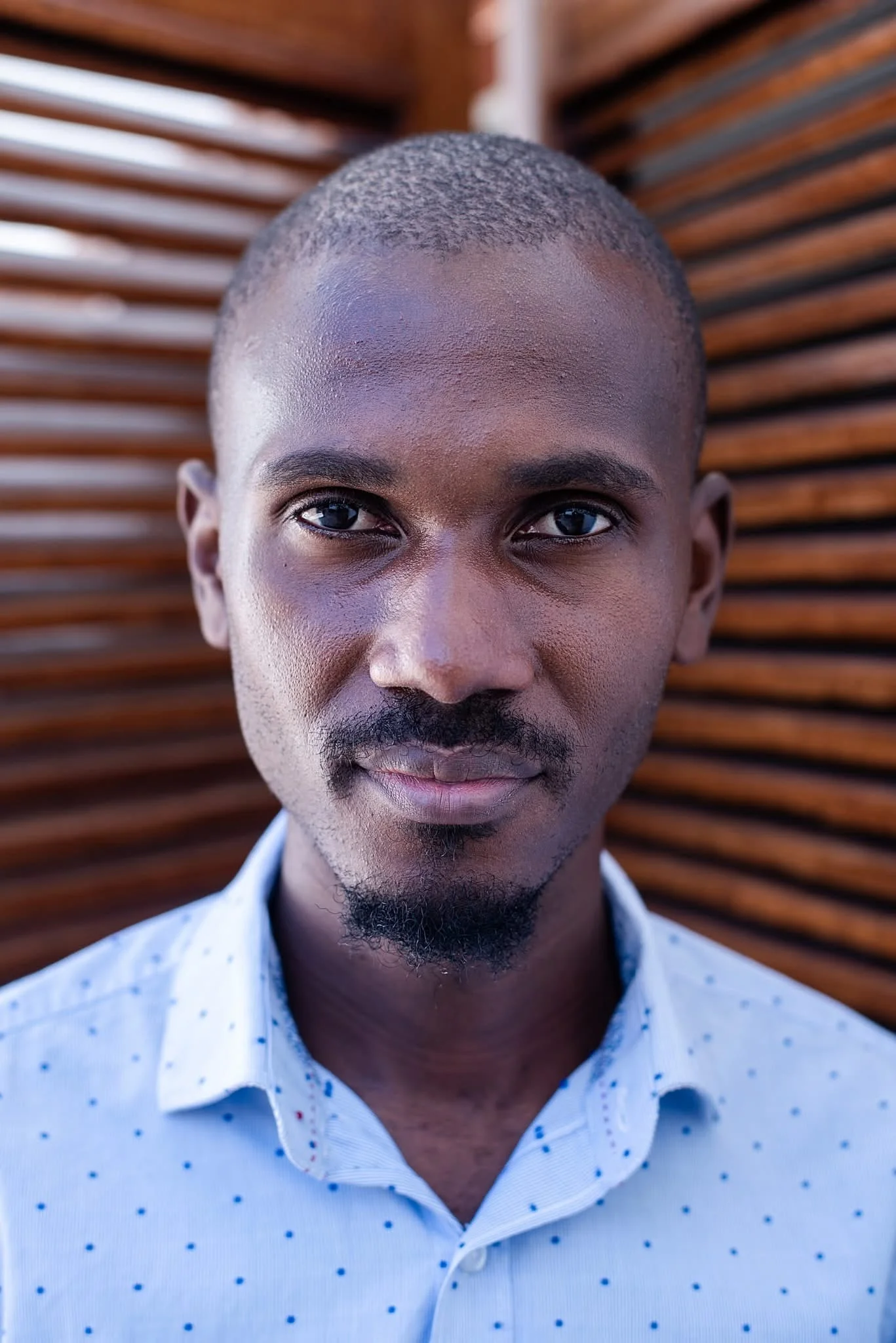 “Viver dentro da escrita longa” – Eduardo Quive e a residência literária na ĺndia