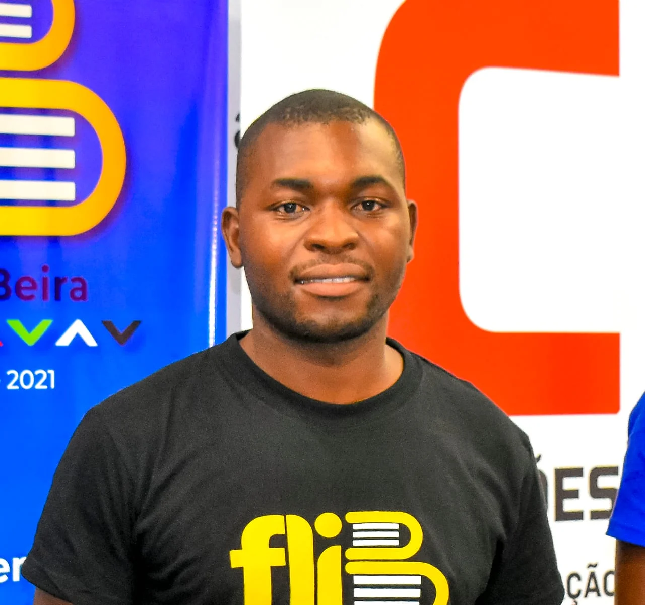 Dany Wambire participa da 25ᵃ edição do festival literário Correntes d’Escrita