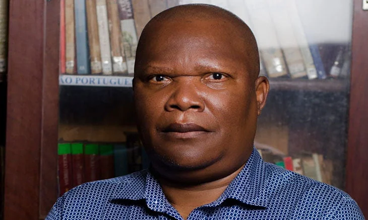 Carlos Paradona Galardoado no Brasil