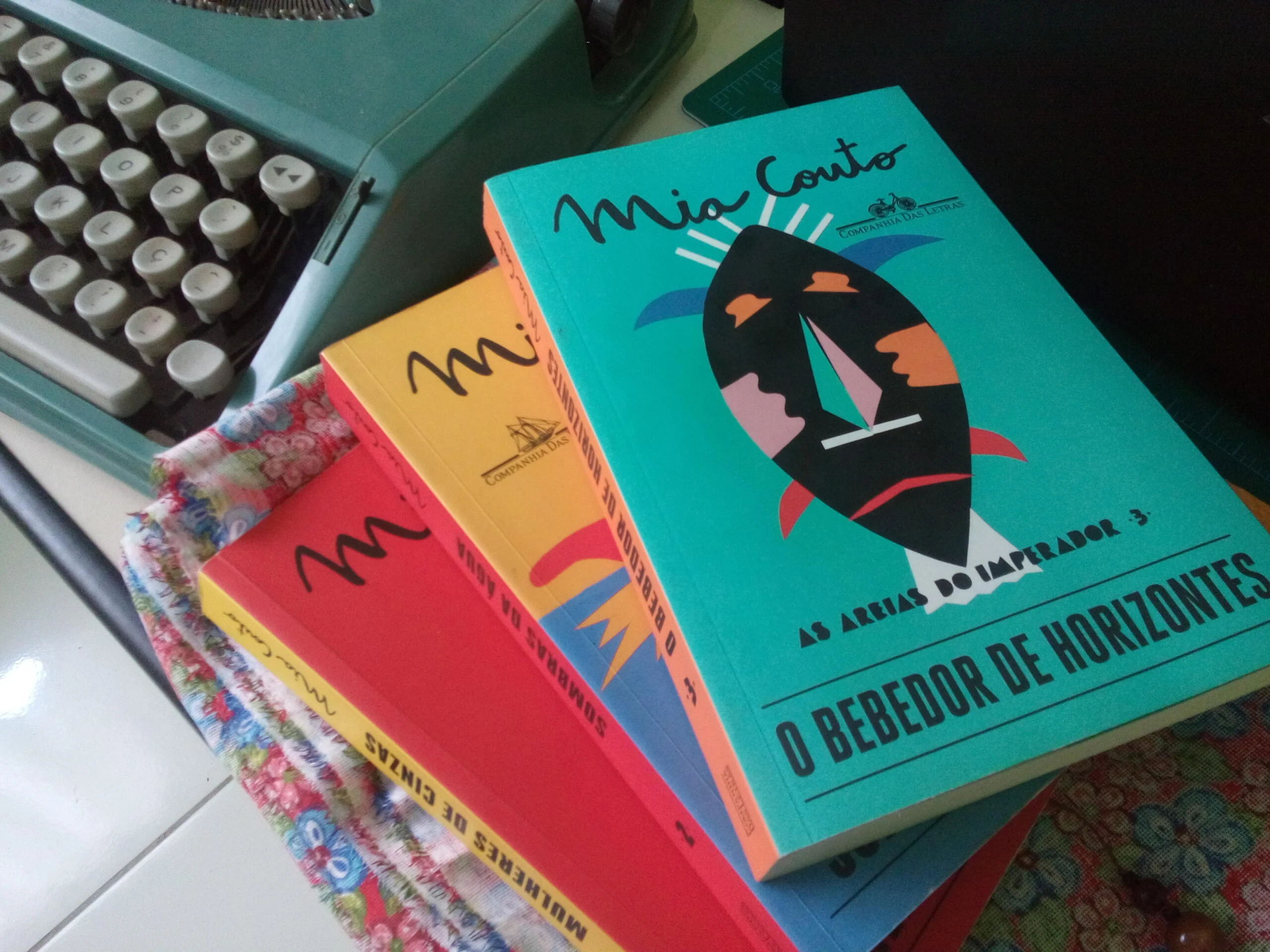 Livro “Bebedor de Horizontes” de Mia Couto entre os Cem mais notáveis em Africa